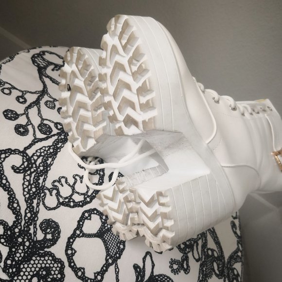 White Riding Boots - Picture 4 of 4